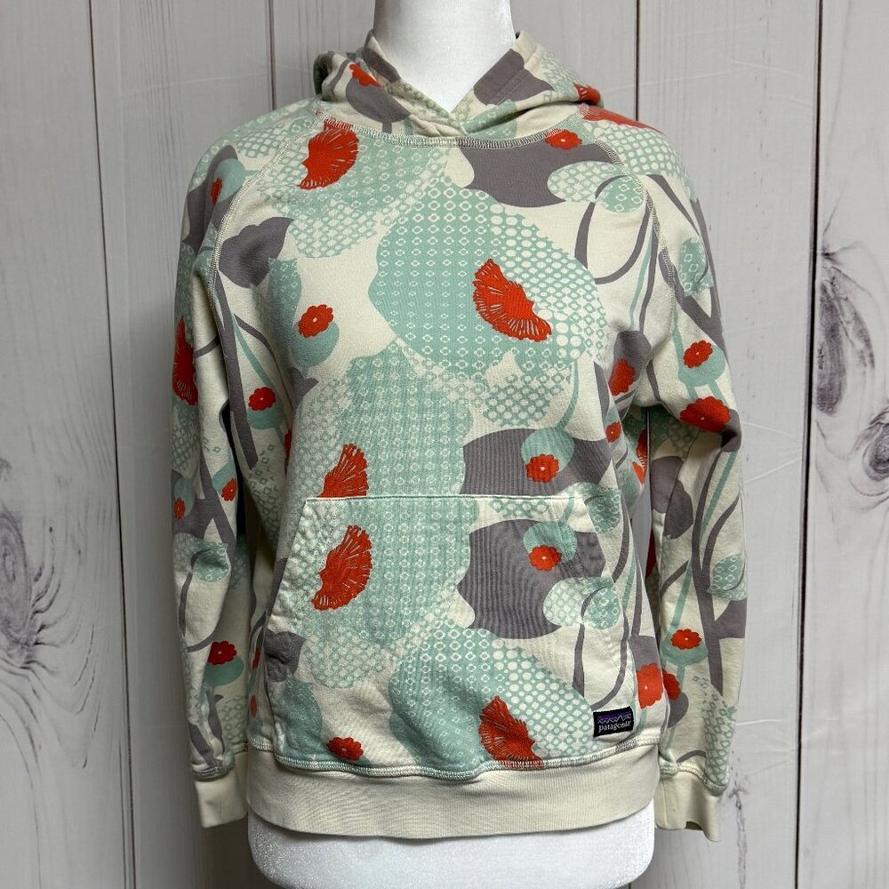 Patagonia Women’s Hoodie, Size Small, Poppy Fitz Stripe Birch White, Rare Print